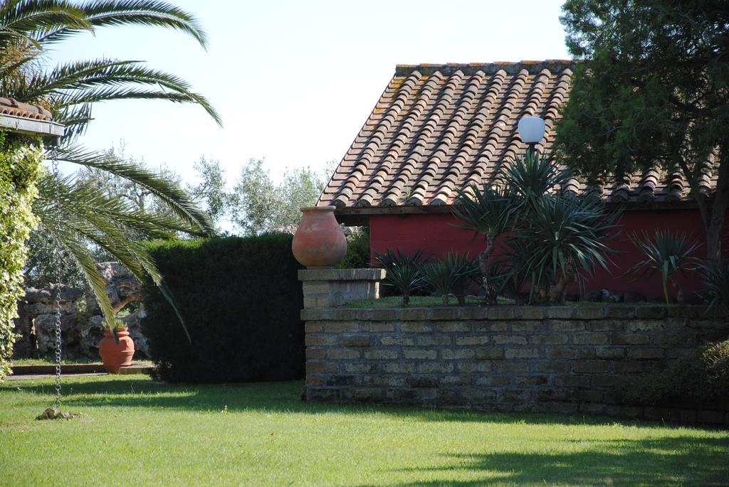 Tenuta Di Pontesodo モンタルト・ディ・カストロ エクステリア 写真